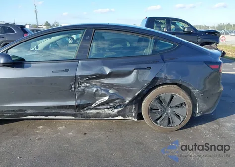 2025 Tesla Model 3 Long Range Rear-Wheel Drive/Standard Rear-Wheel Drive из США, поврежденный, VIN 5YJ3E1EA8SF972696